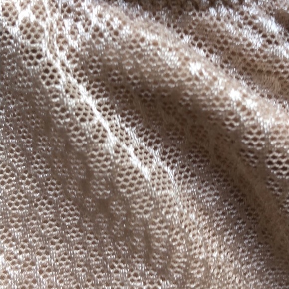 Lilyette Nude minimizer jacquard unpadded underwire bra - Picture 7 of 9